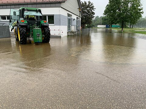 Keller unter Wasser/Straße Überflutet