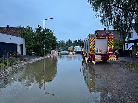 Keller unter Wasser/Straße Überflutet